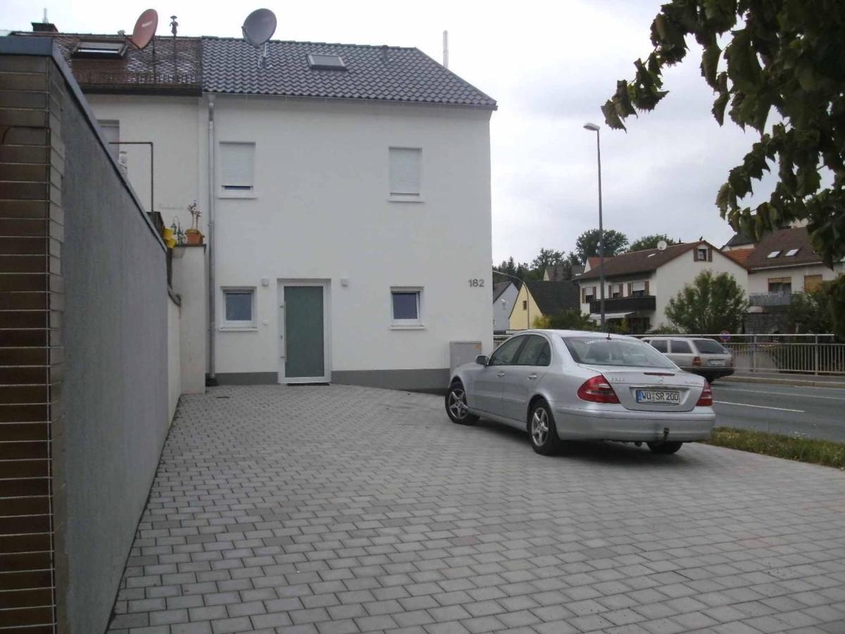 Ferienhaus Nikita Wurzburg Bagian luar foto